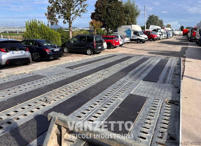Autocarro PIANALE CON RAMPE Iveco STRALIS AD320S36