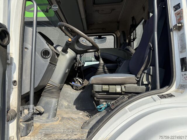 Lastbilsmonterad kran Mercedes-Benz Atego 2533 Kipper + Kran Bonfiglioli 6x2