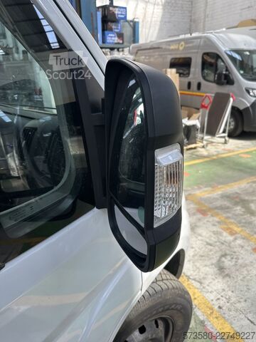 Camper Peugeot Boxer Carado CV600, Baujahr 2024 Schaltgetriebe | Vollausstattung