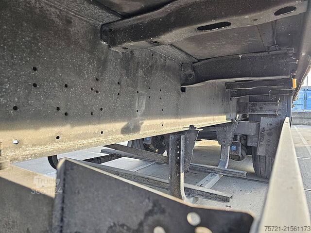 Schiebeplanen SCHMITZ SCS 24/L - 13.62 E B KOOIAAP 2X LIFT AXLE