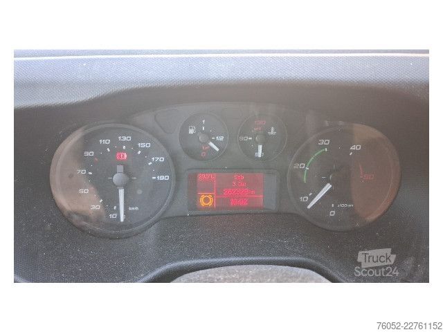 Chłodnia (samochód ciężarowy) IVECO 35C17