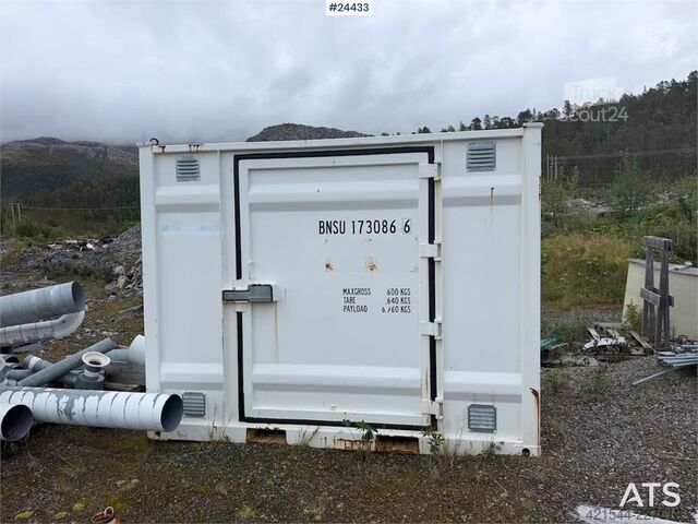 Machine de construction  sprengstoff containere