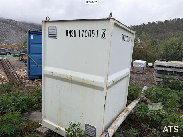 Anleggsmaskin  sprengstoff containere