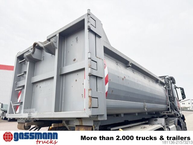 Roll-off container  Abrollcontainer mit Kran Jonsered 1300RST96, Funk