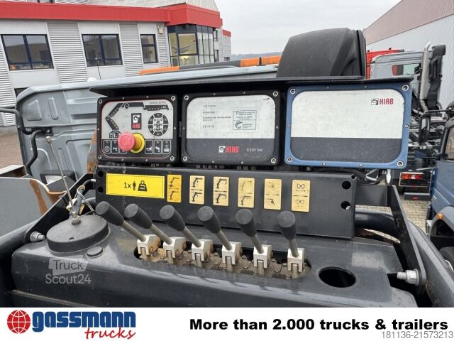 Roll-off container  Abrollcontainer mit Kran Jonsered 1300RST96, Funk