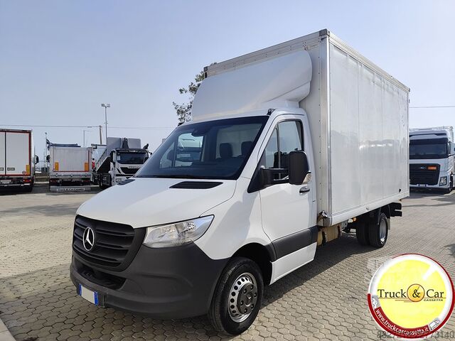 Fourgon tôlé Mercedes-Benz sprinter 417 cdi