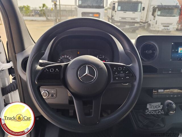 Fourgon tôlé Mercedes-Benz sprinter 417 cdi