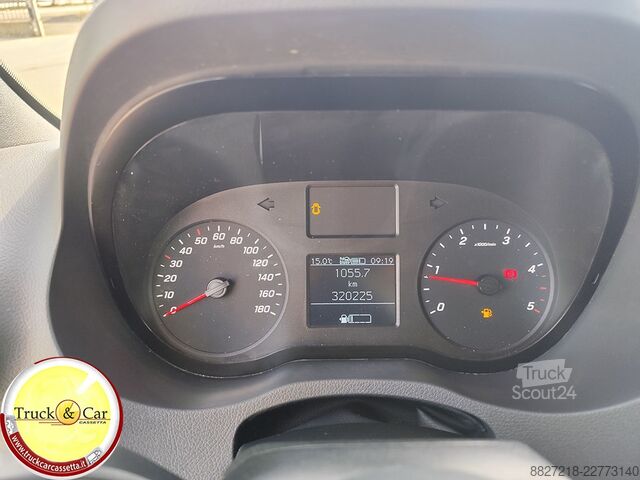 Fourgon tôlé Mercedes-Benz sprinter 417 cdi