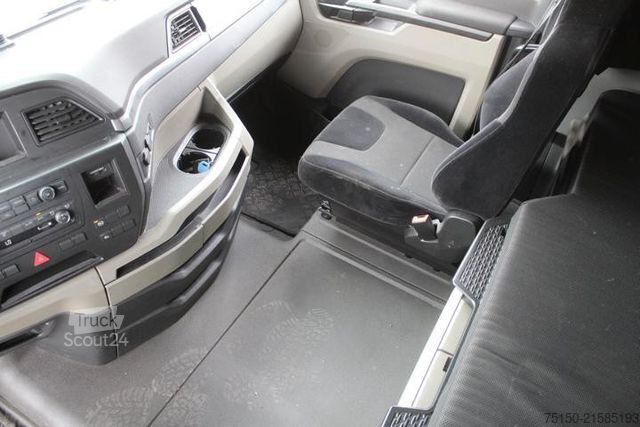 Standard nyergesvontató MAN TGX 18.470 4x2 BLS - 2 x Tank - Nr.: 783