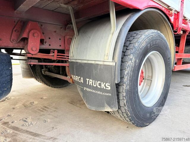 Autocarro con cassone fisso IVECO EUROCARGO 150E23