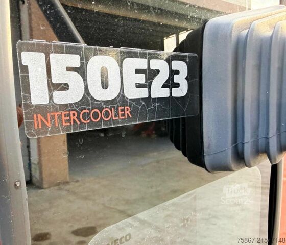 Autocarro con cassone fisso IVECO EUROCARGO 150E23