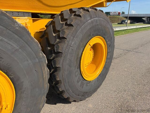 Damperli kamyon Volvo A25G