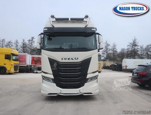 وحدة جرار قياسية Iveco S-Way 530