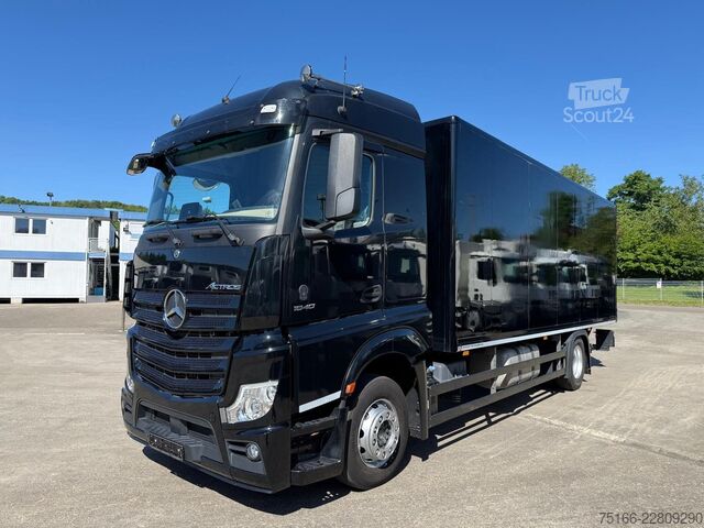Skriňové nákladné vozidlo MERCEDES-BENZ ACTROS 1840 L Koffer 7,30 m LBW 1,5 T + 2.Liegen