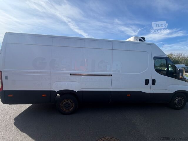 Koelwagen met geïsoleerde laadbak IVECO Daily 35s15 Carrier Xarios 300Mt, Luftfederung