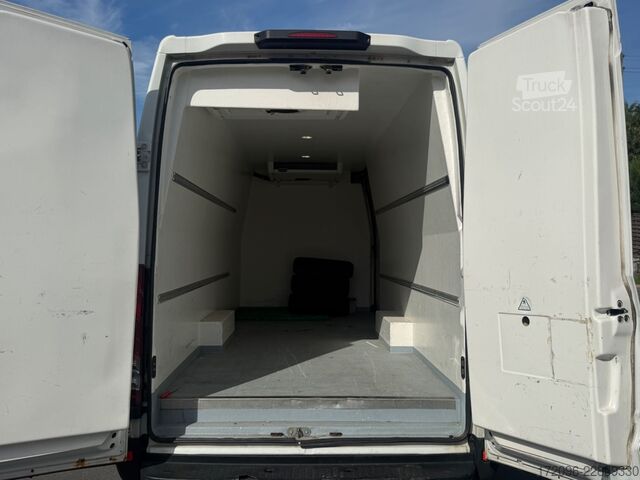 Koelwagen met geïsoleerde laadbak IVECO Daily 35s15 Carrier Xarios 300Mt, Luftfederung