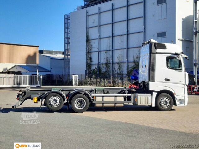Camion con cassone intercambiabile MERCEDES-BENZ 2545 L ACTROS L BigSpace Öl-Retarder 2 x 630 L