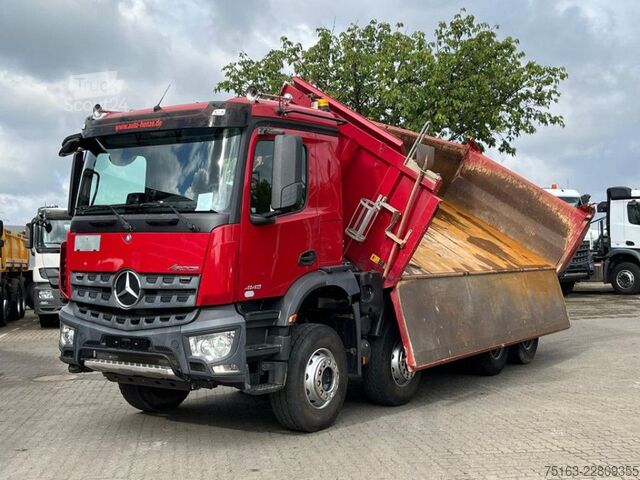 Basculantă MERCEDES-BENZ Arocs 4143 8x4 4-Achs Kipper Meiller Bordmatik