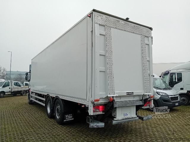 Ciężarówka skrzyniowa IVECO STRALIS AT260S33