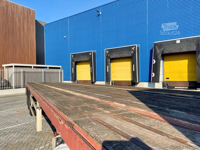 Platform trailer Leciñena flatbed 3 axels