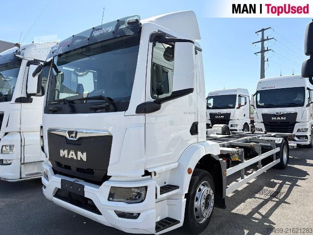 Swap body truck MAN TGM 18.250 4x2 LL CH BDF