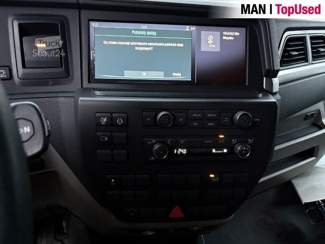 Swap body truck MAN TGM 18.250 4x2 LL CH BDF