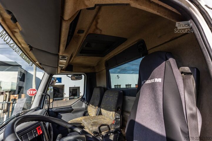 Kipper met kraan RENAULT KERAX 270 DCI - PK 9501