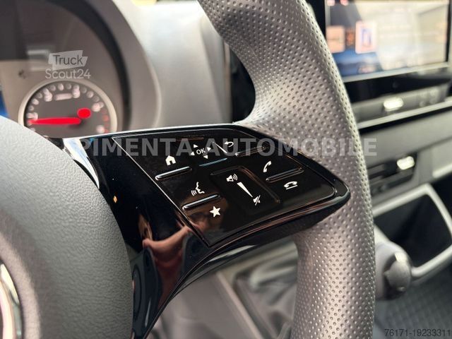 Pick-up van MERCEDES-BENZ Sprinter 517 43 DOKA 5,5t PRITSCHE AHK TEMPOMAT