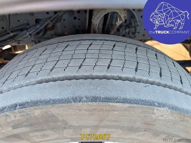 Standaard-SZM Iveco S-Way 480