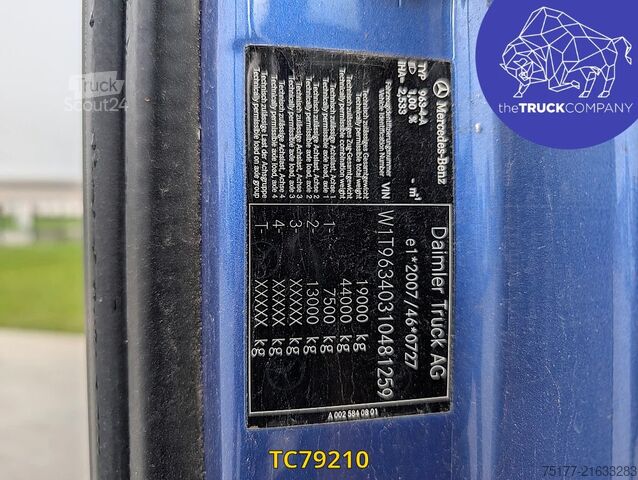 Standard-SZM Mercedes-Benz Actros 1853