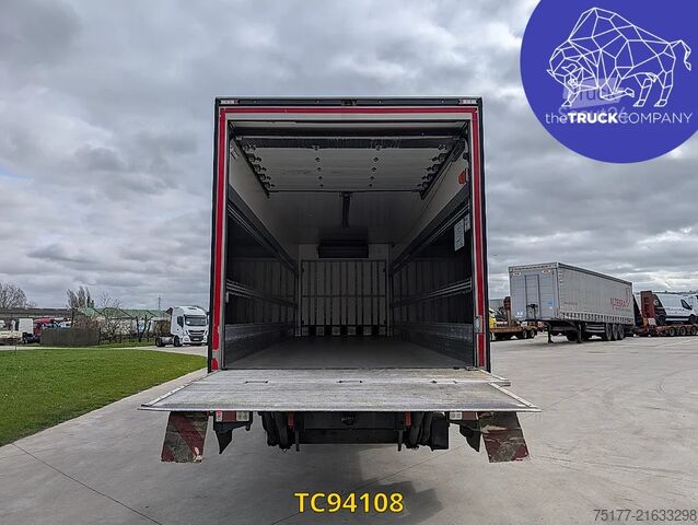 Transport réfrigéré/congélé Renault D 320