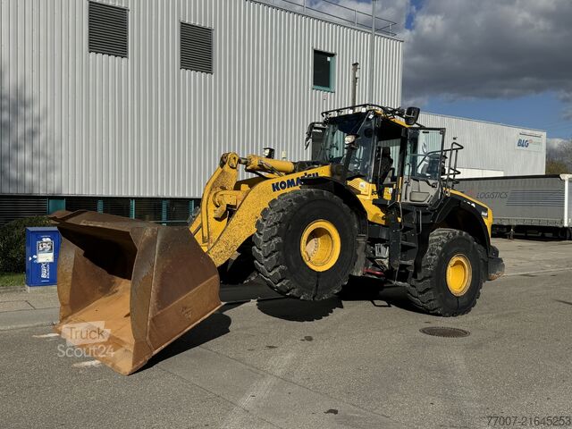 Cargador Komatsu WA 480-8 Bj.2018 10.700 Std. Waage Klima