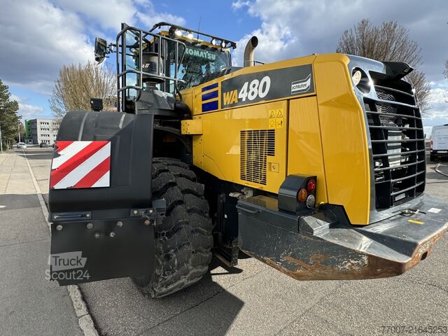 Cargador Komatsu WA 480-8 Bj.2018 10.700 Std. Waage Klima