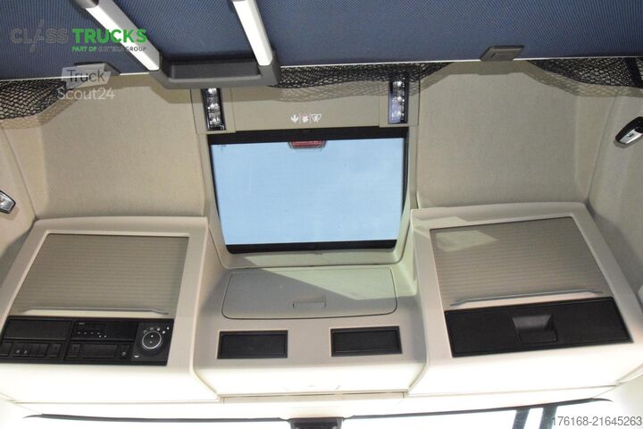 Standaard trekker VOLVO FH 460 Globetrotter XL i-Save