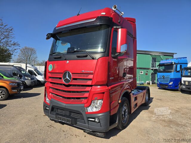 Standart çekici ünitesi Mercedes Benz 1851