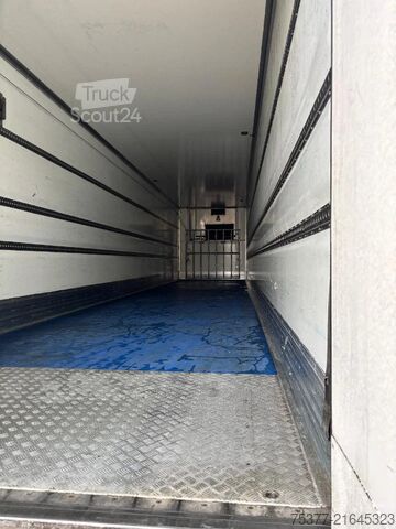 Transporte refrigerado/congelado Gray and Adams SLXe 200 Thermoking,BPW drum,260 cm hauture,6 c...