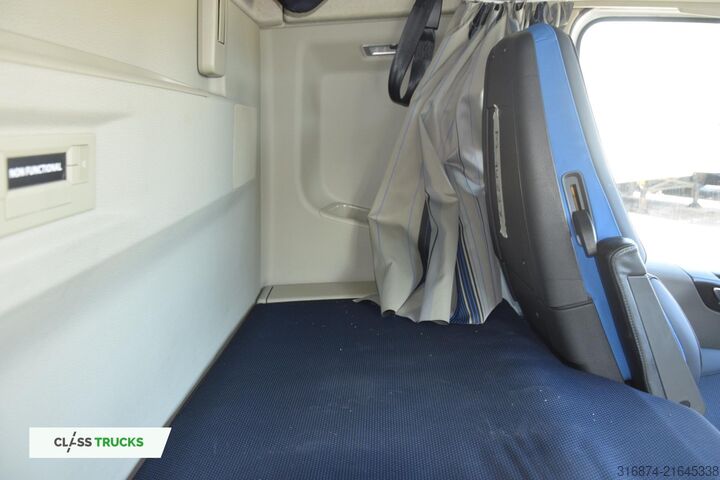 Standart çekici ünitesi VOLVO FH 500 Globetrotter XL Mega