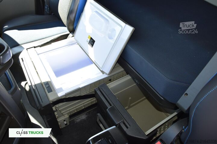 Standart çekici ünitesi VOLVO FH 500 Globetrotter XL Mega