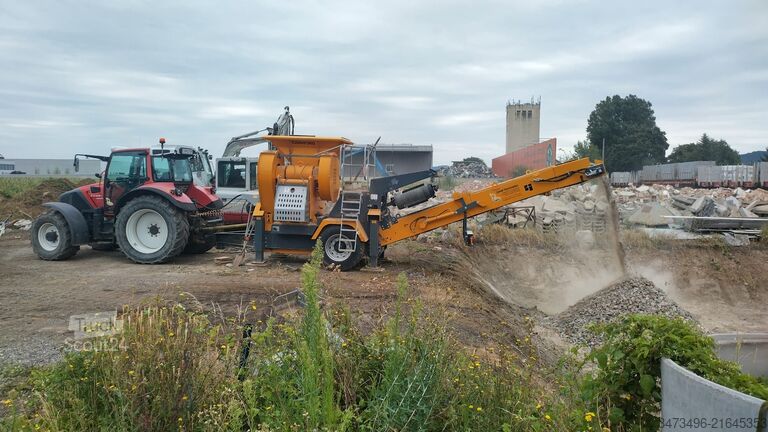 Compactor de depozit de deșeuri Barford 640