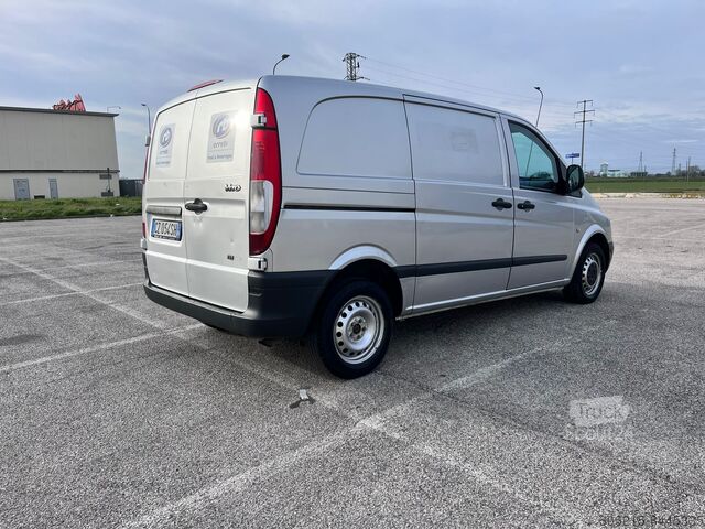 Kapalı kasa kamyonet Mercedes-Benz MERCEDES-BENZ Vito 2.2 111 CDI