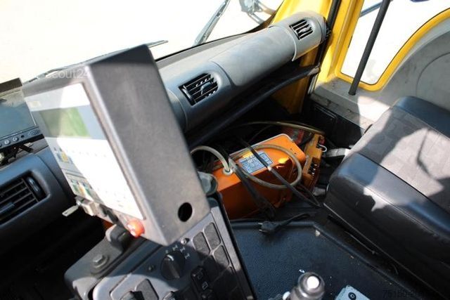 Speciale doeleinden vrachtwagen UNIMOG 405/12 U400 4x4 Zweiwege ZAGRO Rangierer Nr: 801