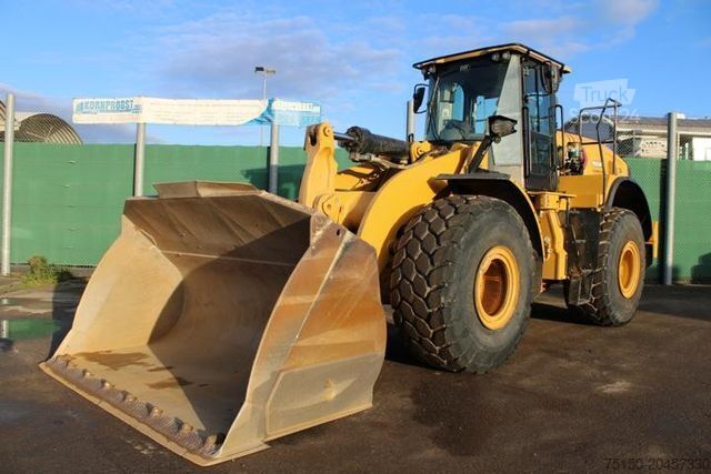 Pala gommata CATERPILLAR 966M - Waage - Nr.: 616