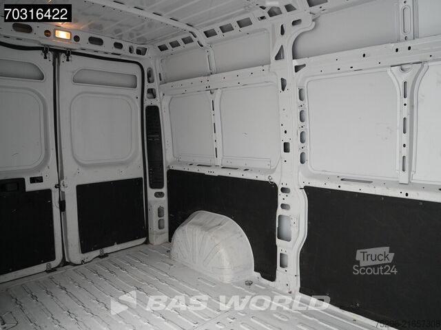 Panel van Peugeot Boxer 140PK L2H2 Airco Cruise Parkeersensoren E...