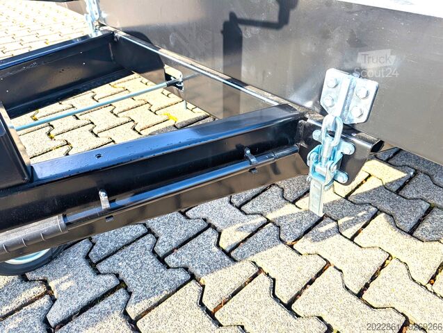 Prikolica za transport automobila Balhanger TRIMAXLIFT 60 BLACK EDITION