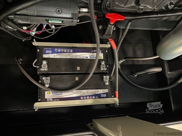 Aggregaat Iveco C9TE9 - 415 kVA Generator - DPX-19796