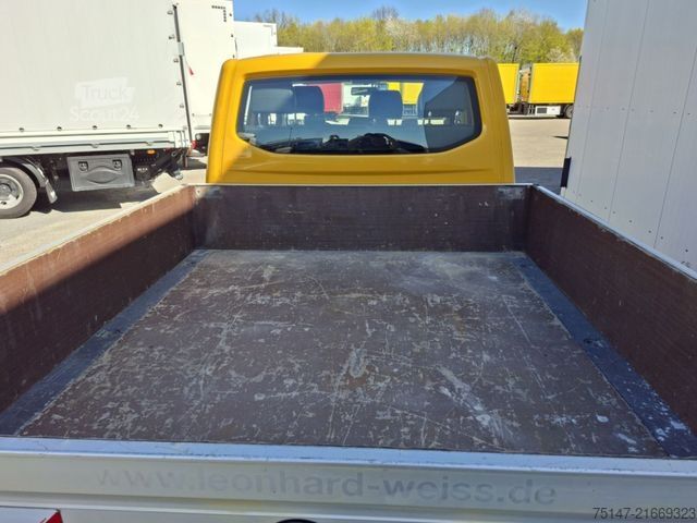 Pick-up furgon VW T6 Transporter Doka 6-Sitzer 4-Türer Klima AHK