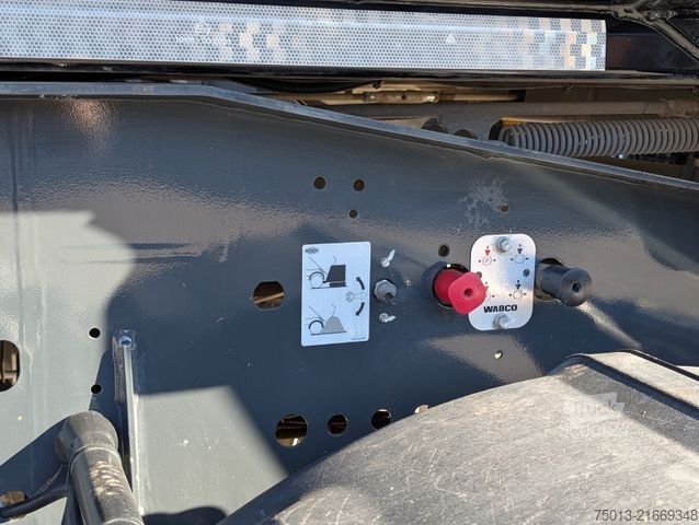 Semi-remorque benne MEILLER HardoX 25 cbm, E- Verdeck, MIETEN?