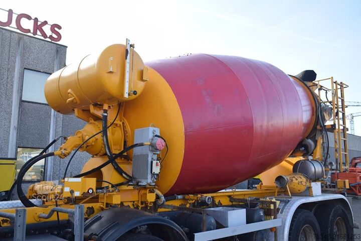 Блендер Scania P380 9 cub mixer