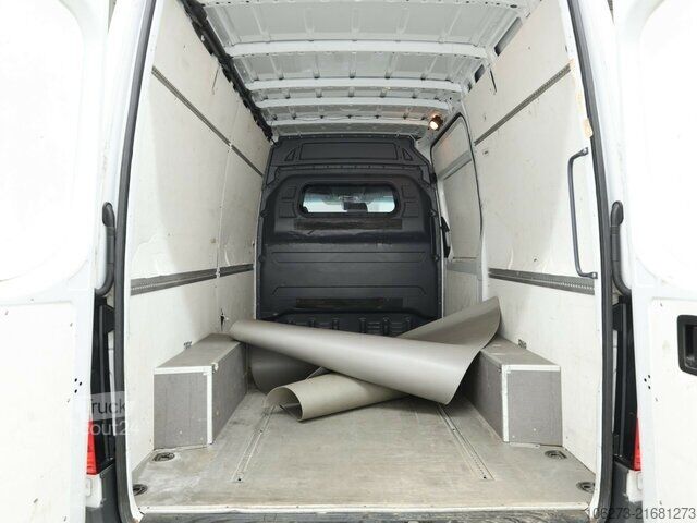 Varevogn Mercedes-Benz Sprinter 317 CDI,L2H2,Automatik,Kamera