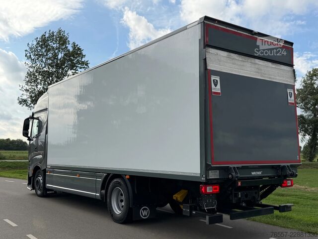Kufor Iveco S-WAY